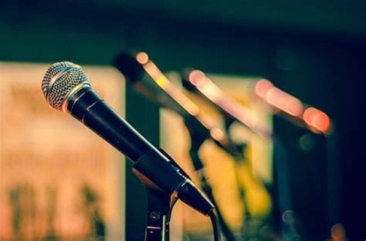 Can Brad Pitt Sing?
